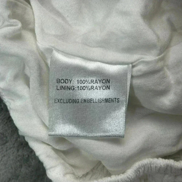 Princess Polly Shirt Womens Size 8 Darshan White Crop Top Rayon - Picture 5 of 7